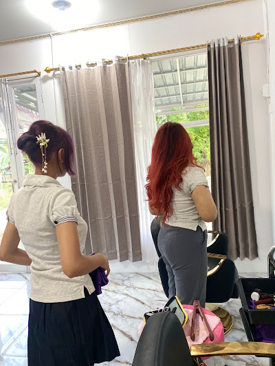 Hair stylist working in women-only hair salon